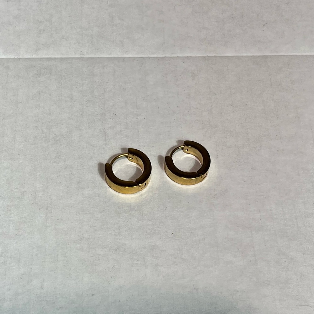 Small Gold Hinge Hoops - Picture 4 of 4